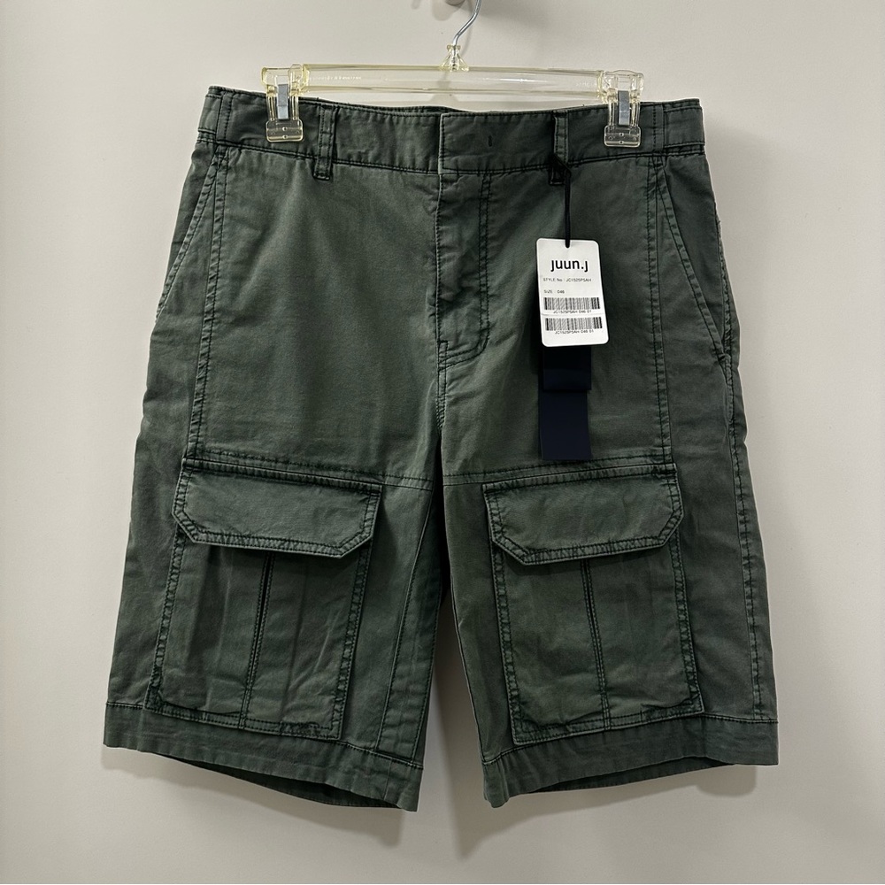 NWT Juun.J green shorts